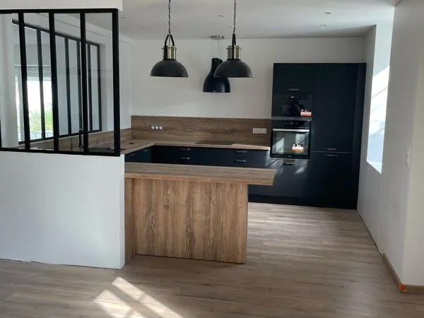 Maison de ville T6 de 180m2 terrasse jardin