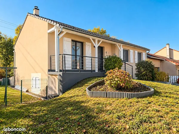 Pavillon 6 pièces 107 m²