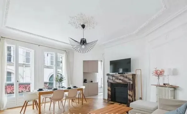 Paris 8e - Rue de Ponthieu - Appartement meublé d'exception