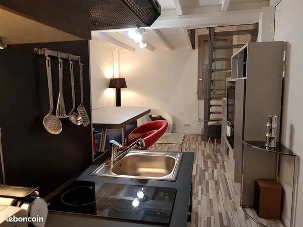 Très beau studio en Duplex