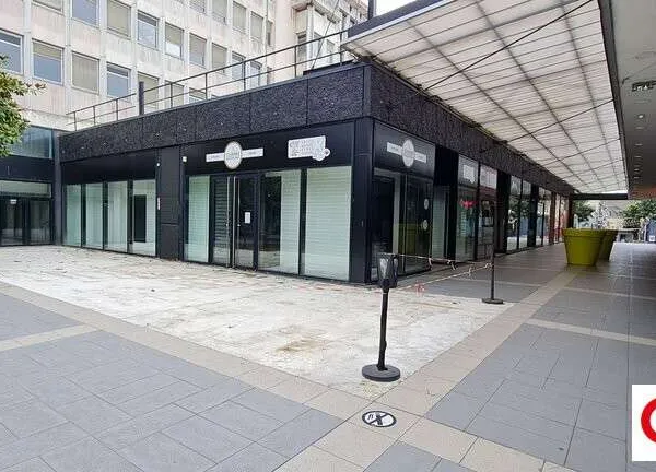 Loue local 143m² centre cial Saint-Brieuc centre