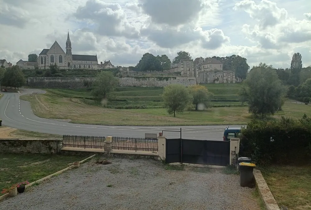 Photo 3