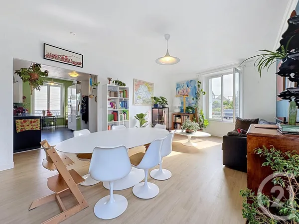 Appartement 6 pièces 93 m²