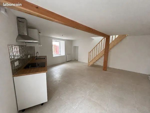 T3 neuf de 73 m² avec cuisine équipée + cave de 40 m² - 690 /mois