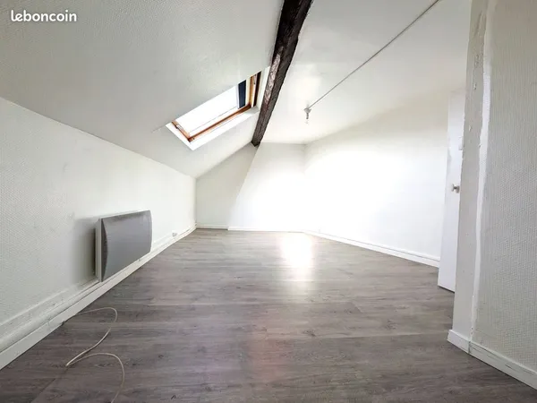 Montville maison triplex F3 55m2 sans jardin