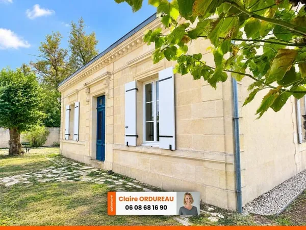 BLANQUEFORT - MAISON EN PIERRE 195 M² - 4 CHAMBRES, JARDIN SANS VIS-À-VIS ET DÉPENDANCE