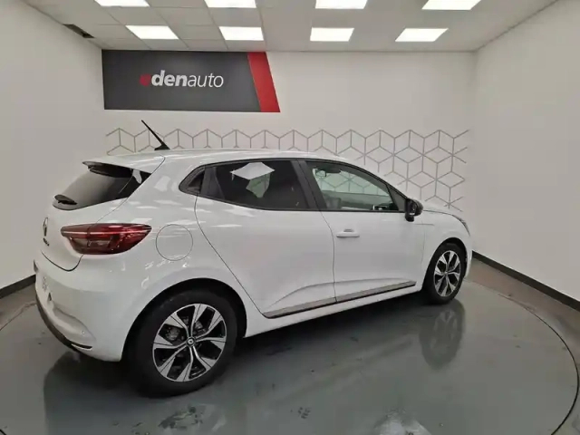 Renault Clio tce 100 gpl — photo 18