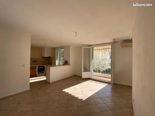 Appt t3-t4 avec garage