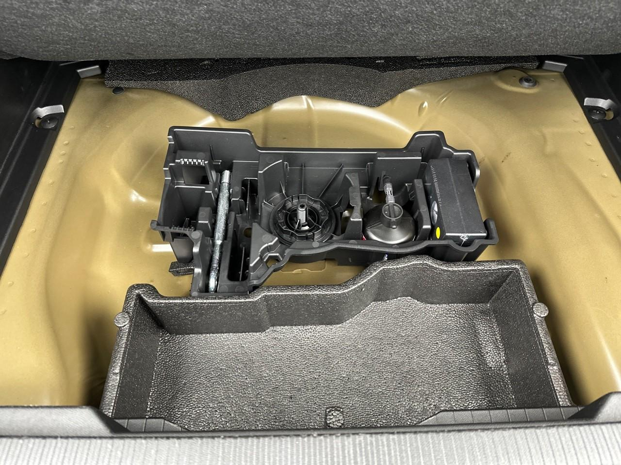 Peugeot 2008 100 s&s bvm6 style — photo 33