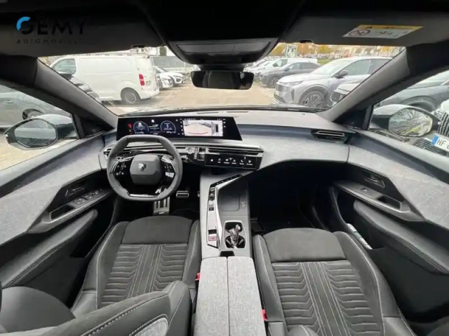 Peugeot 3008 plug-in hybrid 195 e-dcs7 — photo 8