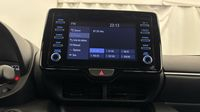 Toyota Yaris 116h Dynamic 5p MY22 — photo 18