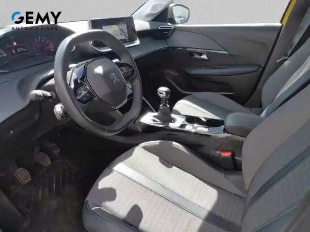 Peugeot 208 puretech 100 s&amp;s bvm6 — photo 9
