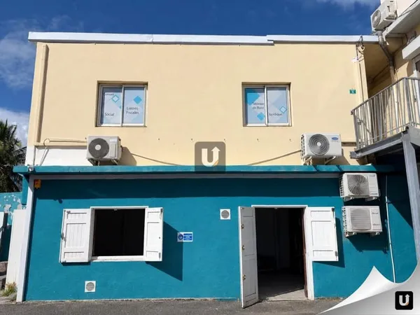 LOCAL PROFESSIONNEL 35m2 EN VILLE DE SAINT PAUL