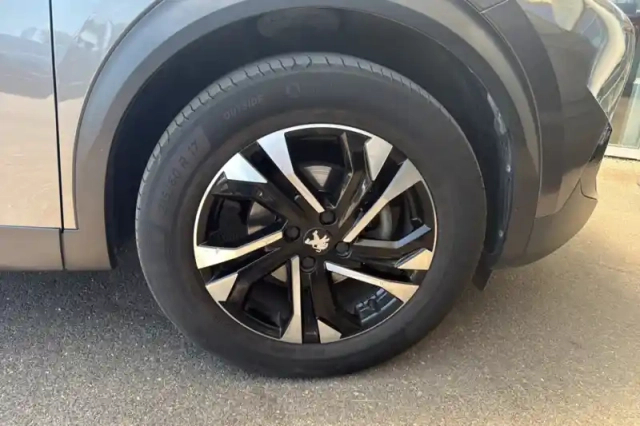 Peugeot 2008 puretech 130 s&amp;s eat8 — photo 39