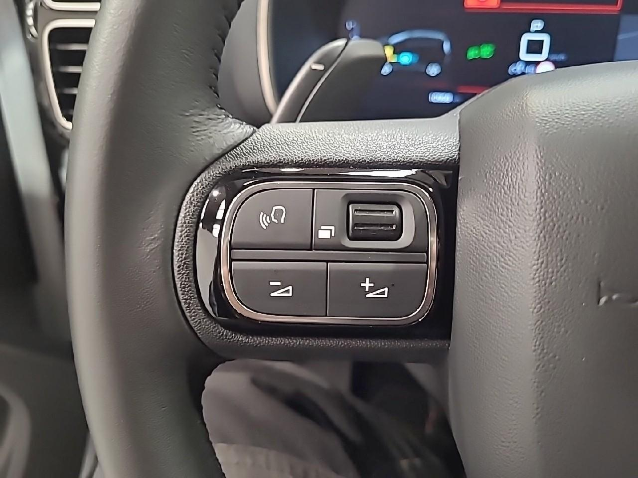 Citroën C5 Aircross hybride 136 e-dcs6 max — photo 19