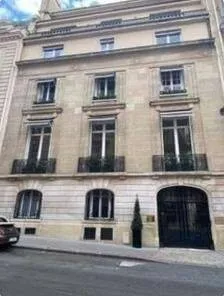 Bureaux 625 m²