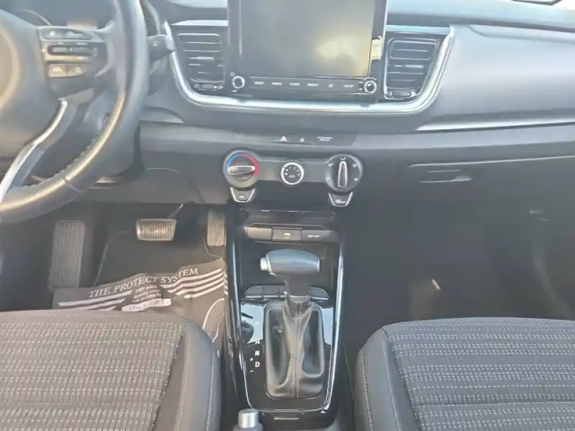 Kia Stonic 1.0 t-gdi 100 ch dct7 — photo 111