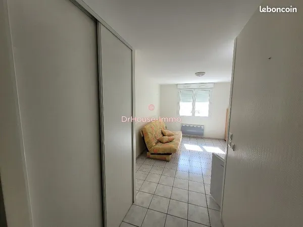 Studio 1 pièce 24 m²