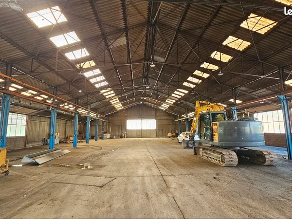 Location bâtiment industriel