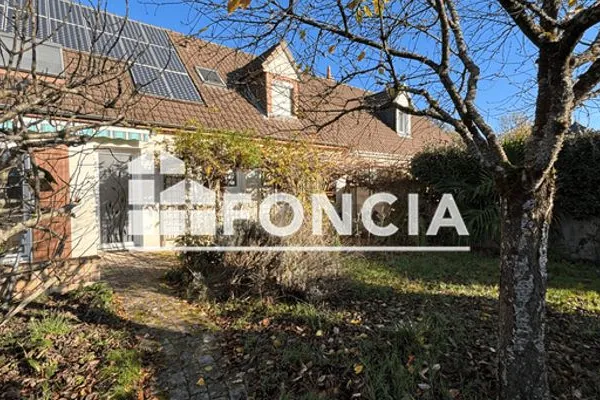 Maison 5 pièces 138 m²