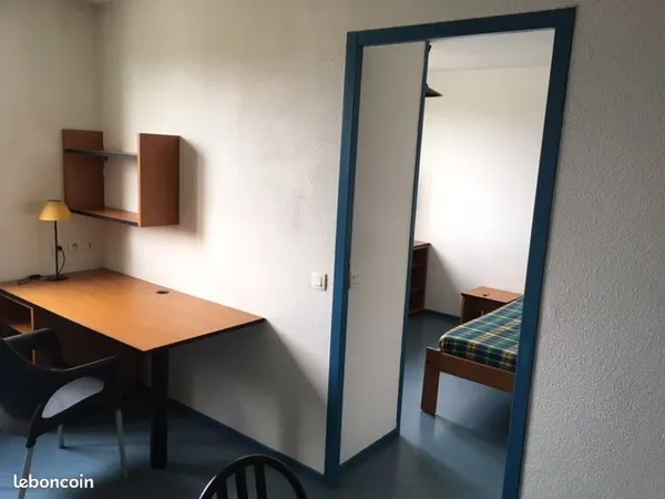 Studio meublé 2 pièces à l'entrée du Campus dans la résidence Gauguin