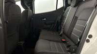Dacia Sandero 1.0 TCe 90ch Expression — photo 13