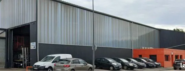 Location Bâtiment industriel 1400 M2