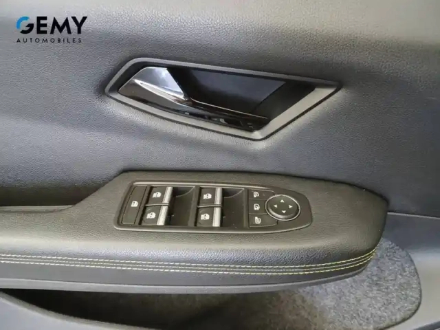 Renault Megane e-tech ev60 220 ch super charge — photo 31