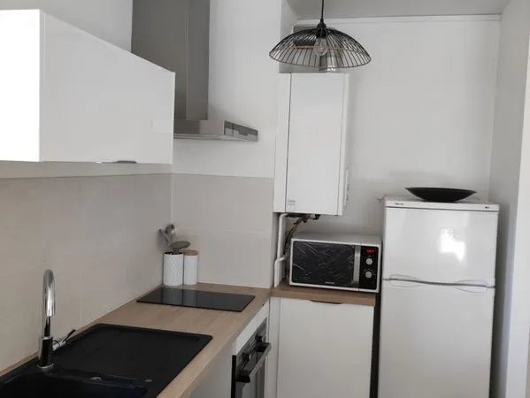 Appartement 27m2, balcon et parking privatif dispo 24/10
