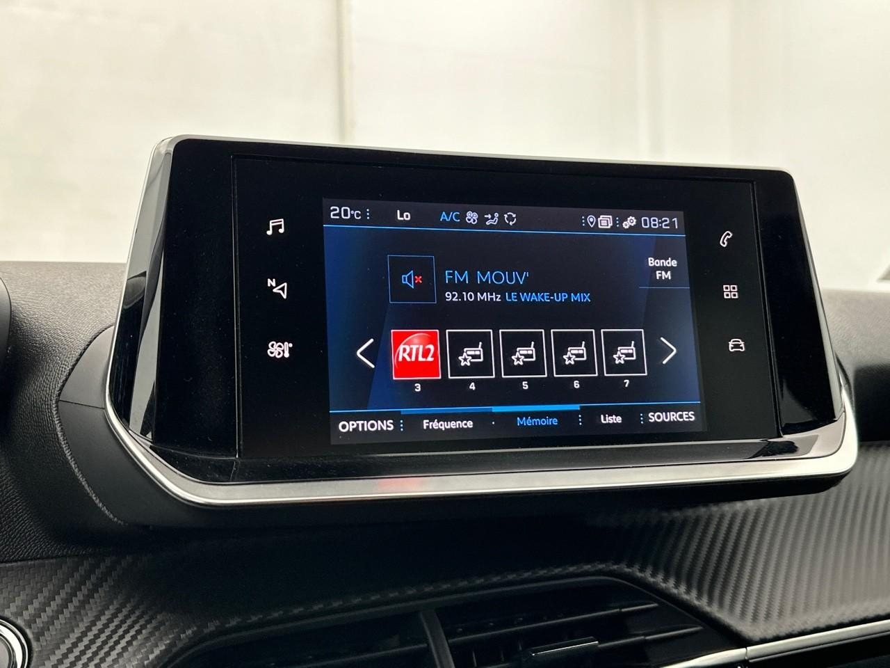 Peugeot 2008 puretech 130 s&s eat8 allure — photo 22