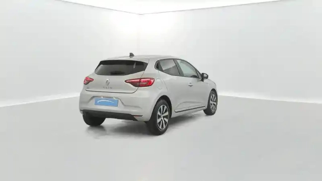 Renault Clio tce 90 — photo 14