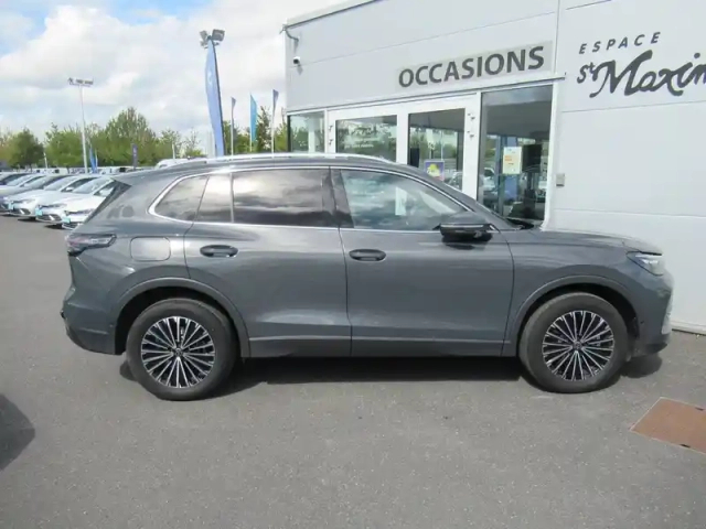 Volkswagen Tiguan 1.5 ehybrid 272ch dsg6 — photo 34