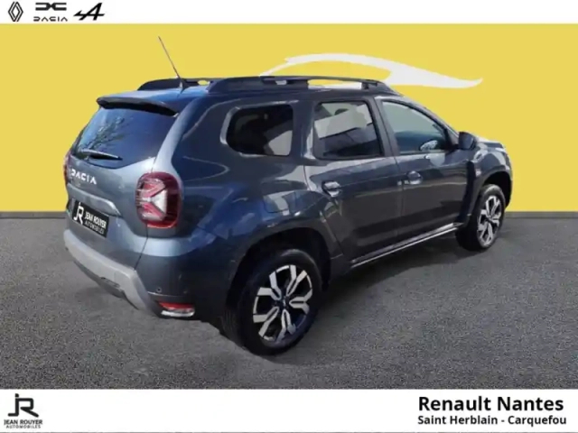Dacia Duster 1.0 eco-g 100ch expression 4x2 — photo 12