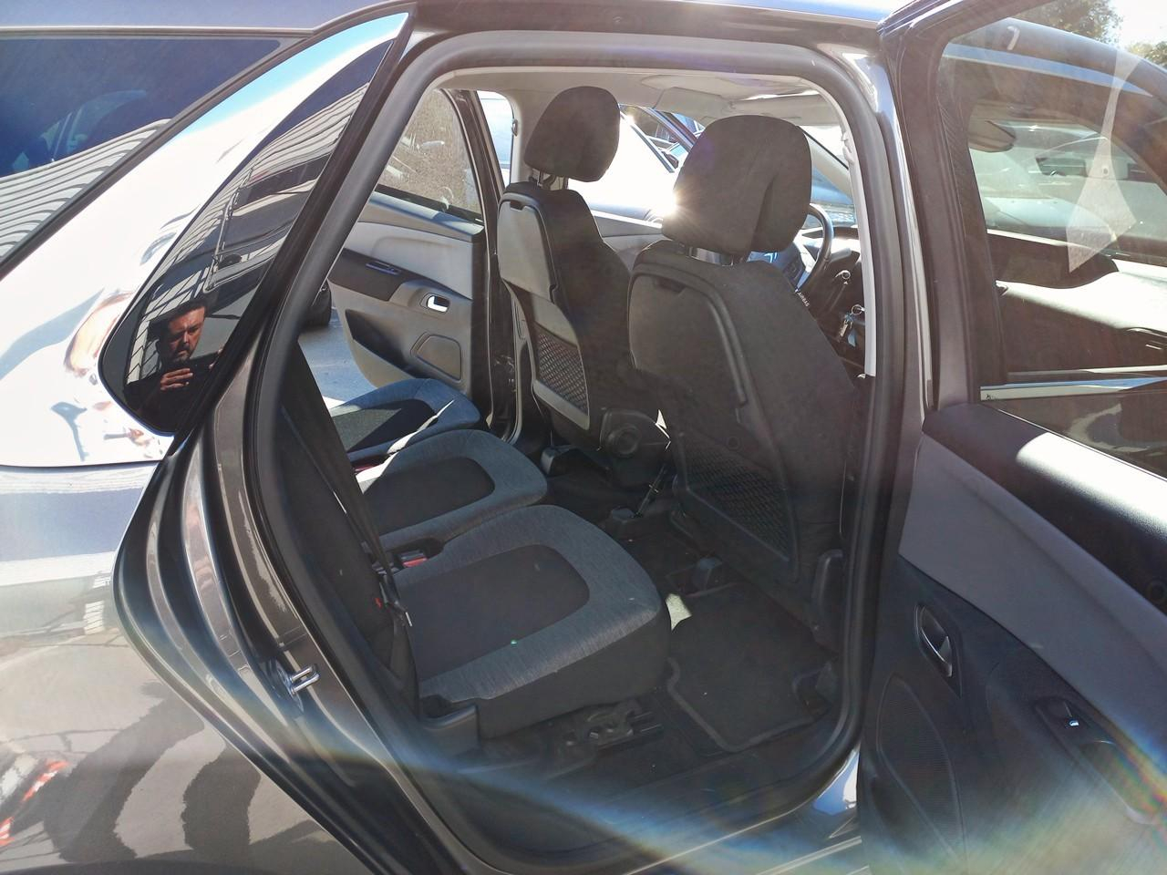 Citroën C4 spacetourer bluehdi 130 s&s bvm6 feel — photo 7