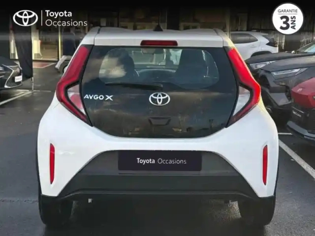 Toyota Aygo X 1.0 vvt-i 72ch dynamic my23 — photo 4