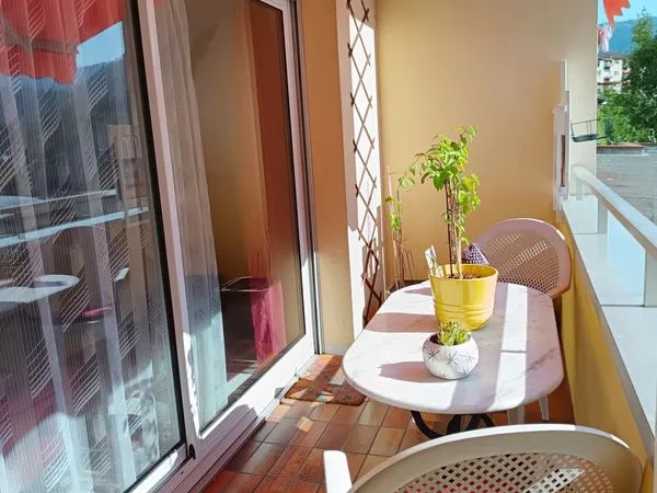 Spacieux T3 Bis de 108 m² avec Balcon et Garage