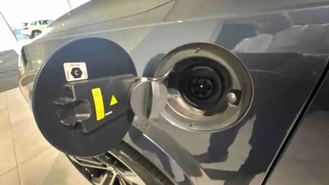 Volvo Xc90 recharge t8 awd 310+145 ch geartronic 8 7pl — photo 28