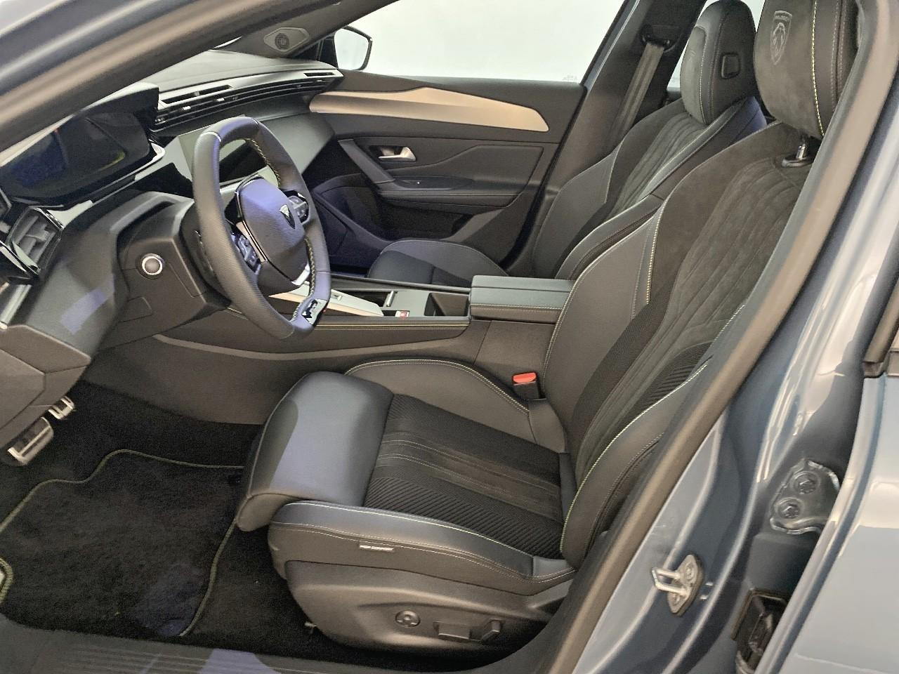 Peugeot 308 sw electrique 55 kwh 156ch gt — photo 9