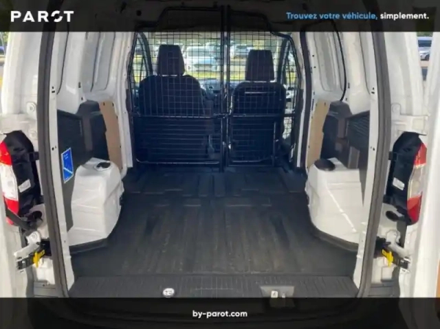 Ford Transit Courier fourgonnette 1.0e 100ch stop&amp;start trend — photo 11