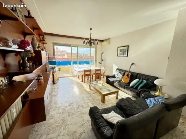 Colocation 4 pièces avec terrasse (box fermé en option) - Port, Riquier et Garibaldi
