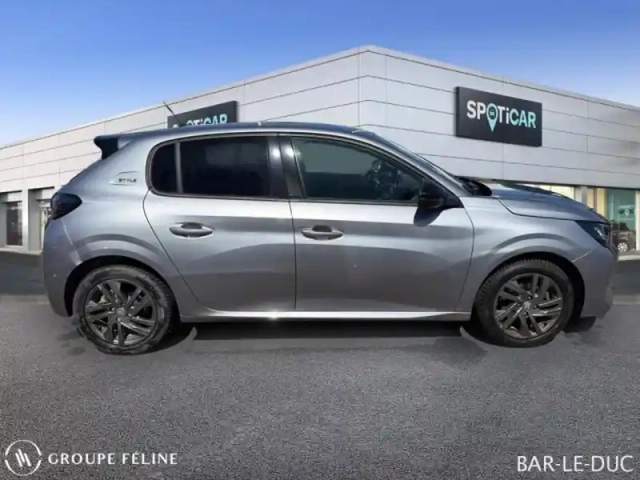 Peugeot 208 1.2 puretech 100ch s&amp;s style eat8 — photo 4