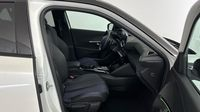 Peugeot 2008 1.2 PureTech 130ch S&S GT EAT8 — photo 15