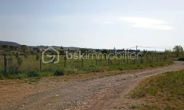 Terrain 11911 m²