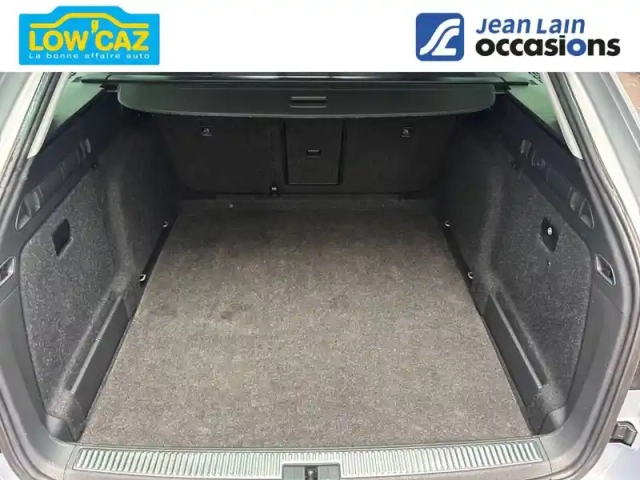 Skoda Superb combi 2.0 tdi 150 scr dsg7 — photo 10