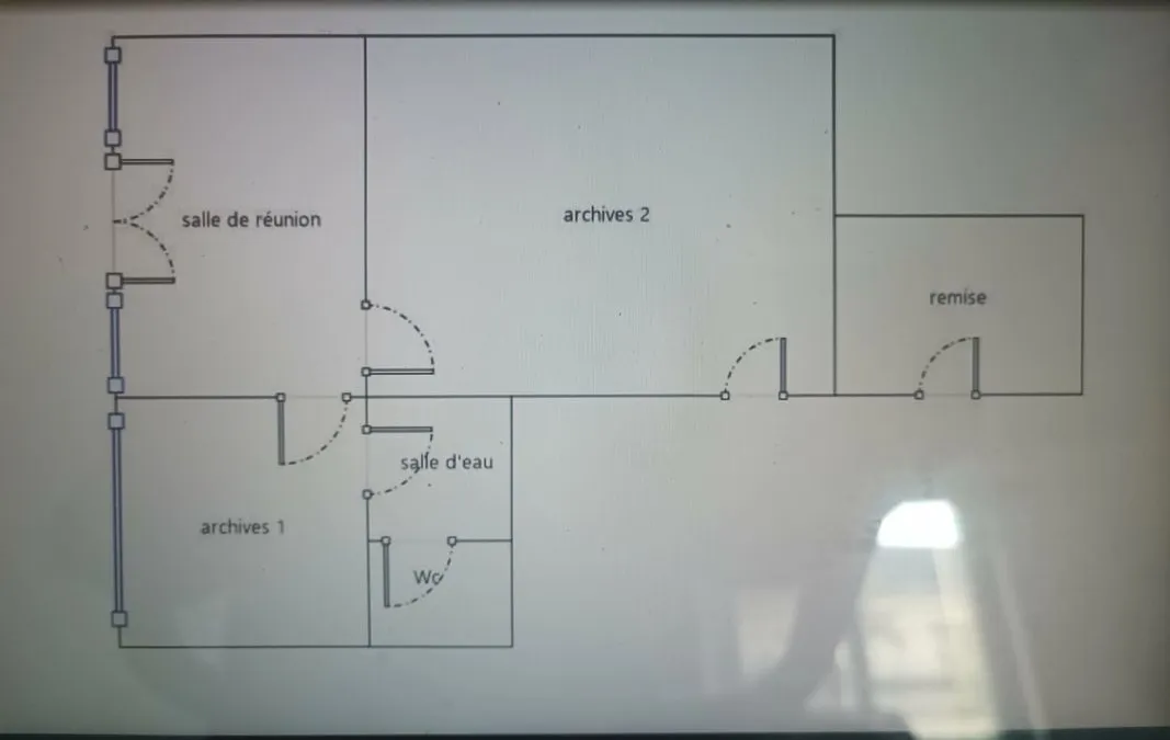 Photo 2