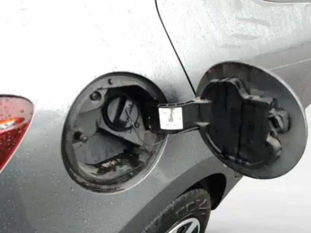 Renault Clio 1.0 tce 90ch equilibre — photo 10