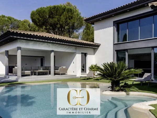 Propriété D'exception De 453 M2 Aux Portes De Montpellier