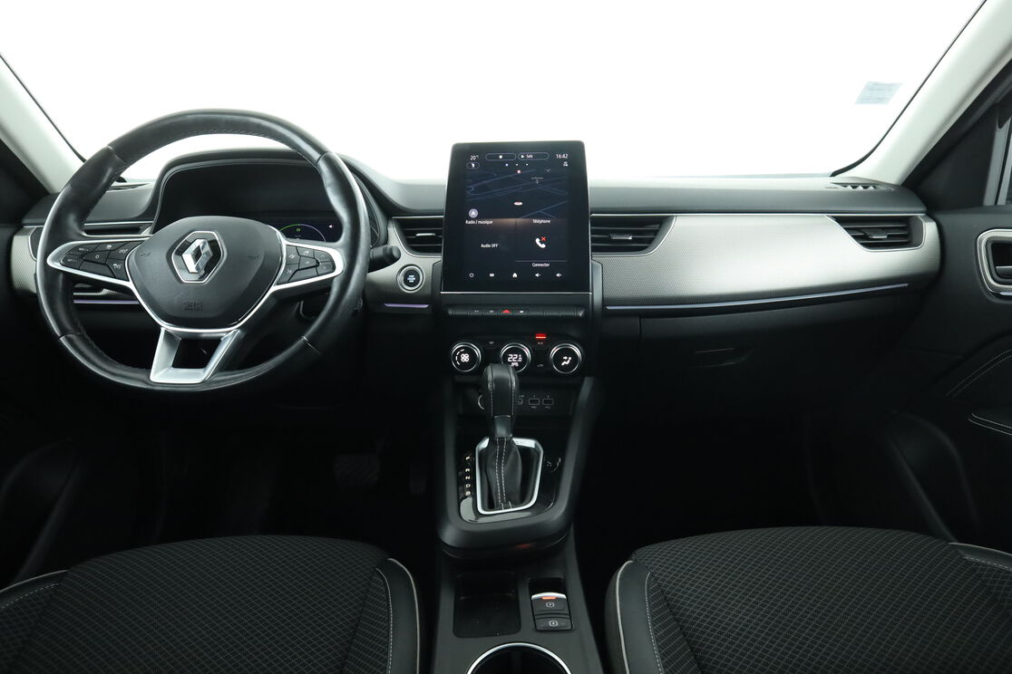 Renault Arkana 1.6 E-Tech Intens — photo 11