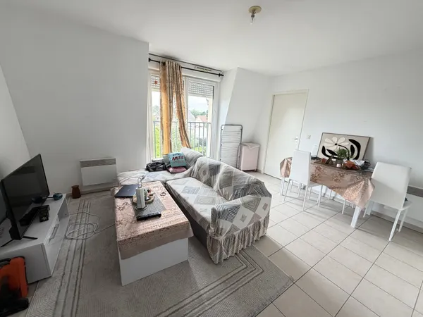 AMIENS EST - APPARTEMENT DE TYPE 2 ET PARKING