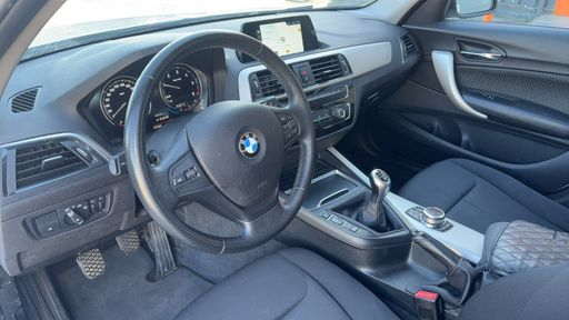 BMW Serie 1 116d 116ch - Business Design – 2018 – 151400 km – Diesel – Boîte Manuelle — photo 15